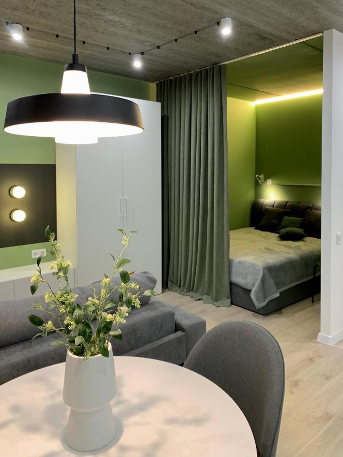 Apartment апартаменти-студія, дизайнерський ремонт, центр, біля либідь плаза *